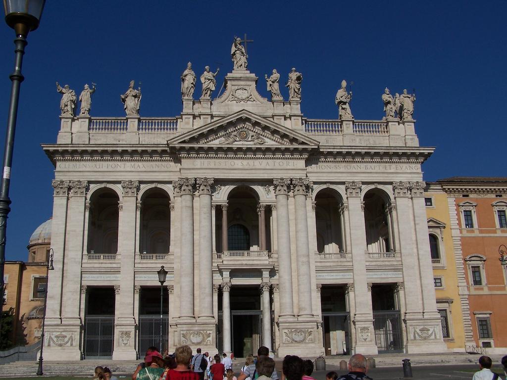 San Giovanni In Laterano Rom Exteriör bild